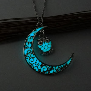 Glowing Pendant Necklaces Silver Plated Chain Necklaces